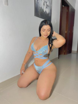 hello, my special 😍😍 for the weekend is 75 one hour and two hours 150 I accept cash 😈😈 listing photo