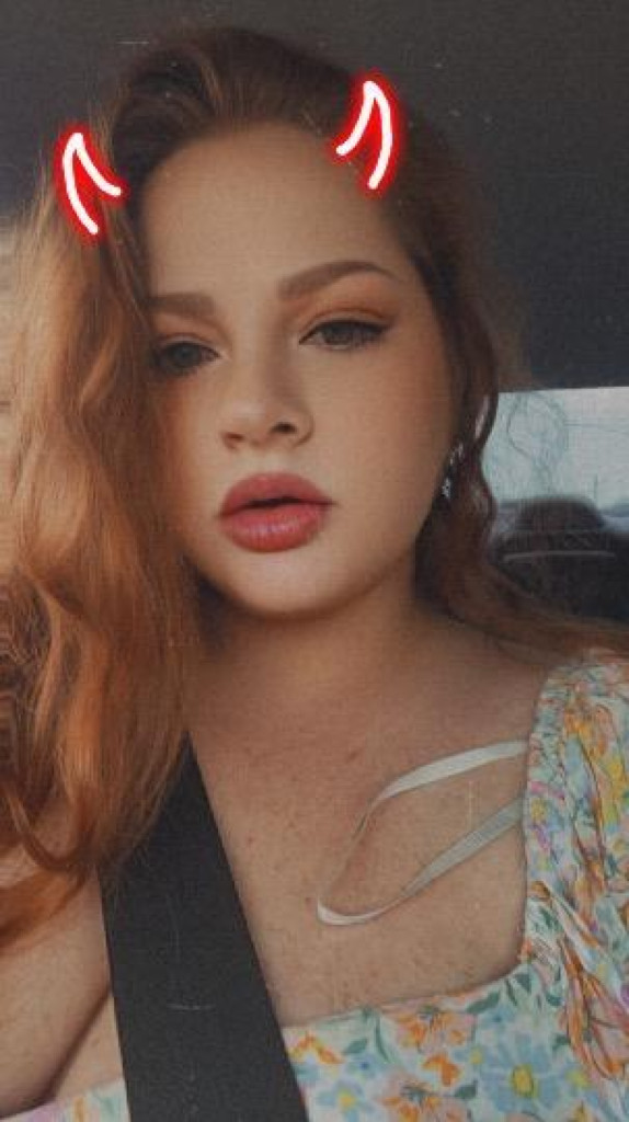 PrettiestGinger photo 1