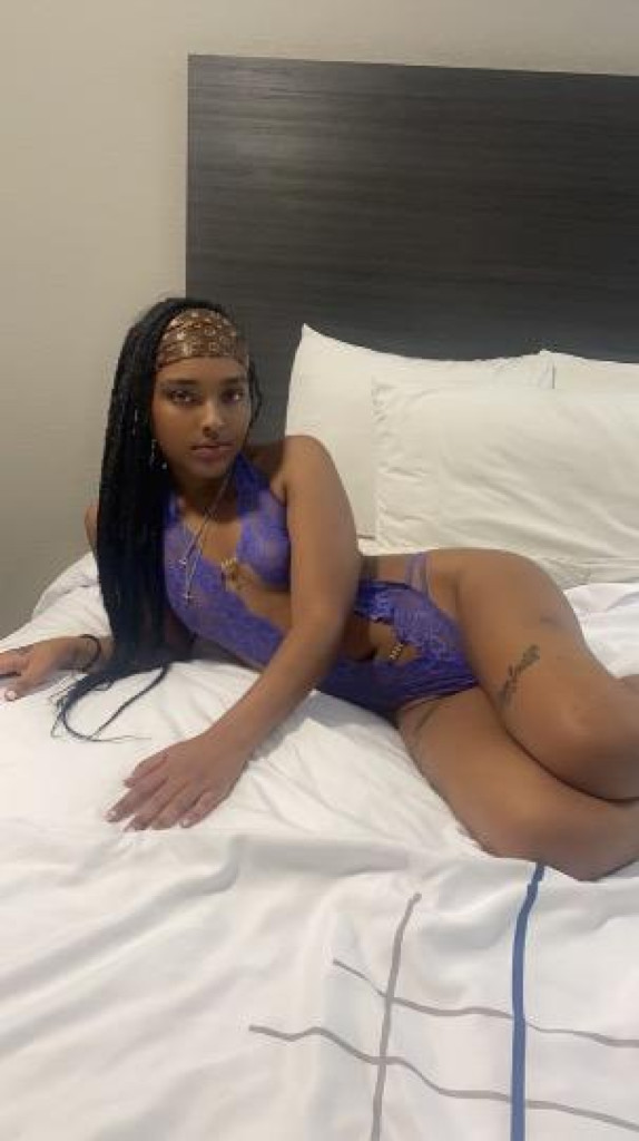 Nadia photo 1