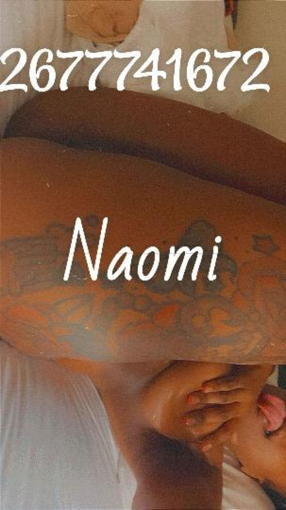 Naomi photo 1