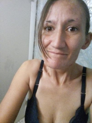 beautiful sensual female looking to please the perfect gentleman listing photo