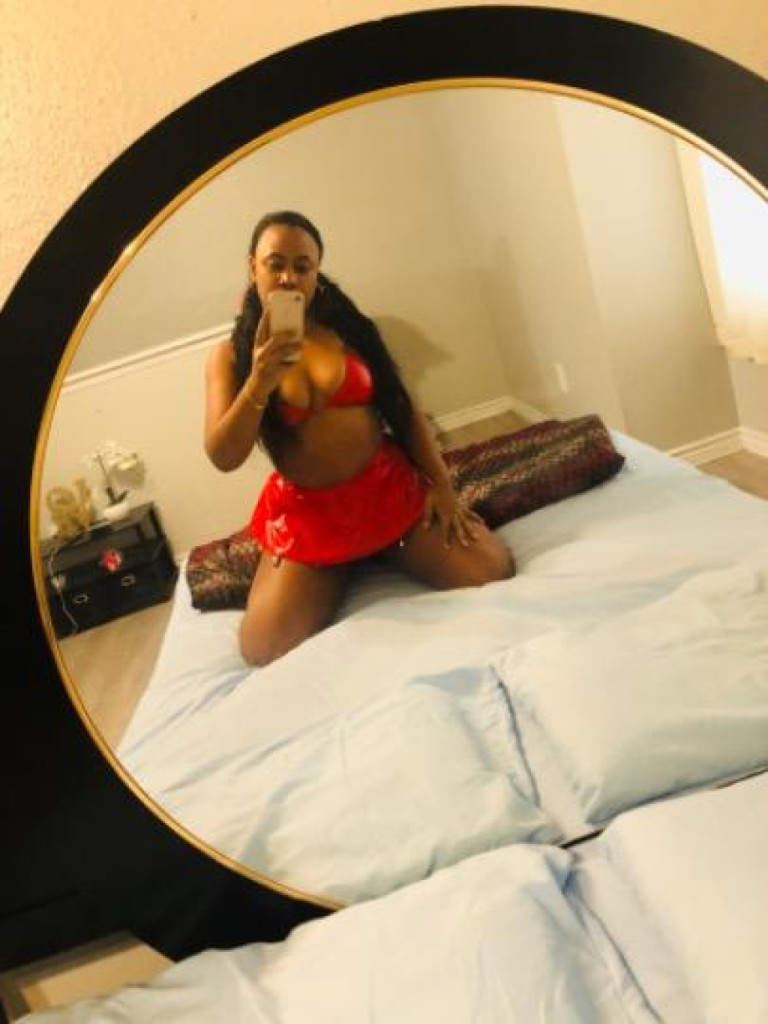 Shannel photo 1