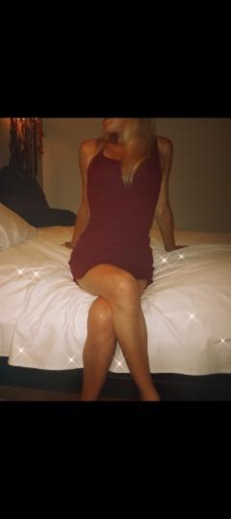 Emma photo 1