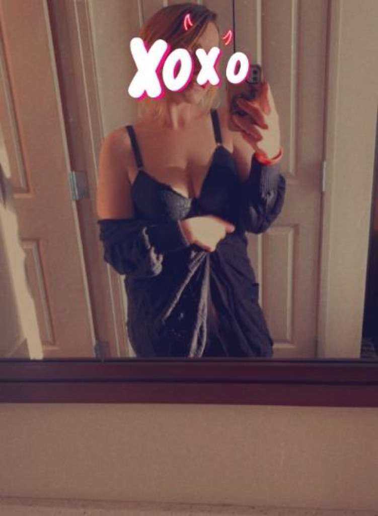 AnnaEllaMarie photo 1