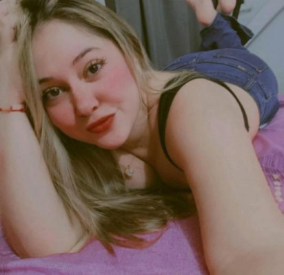 SOY UNA VENELONALA SUPER LIMPIA Y SEXY SI QUIERE DIVERTITE CINMIGO ESCRIBEM Y TE ENVIO MI LOCATION listing photo
