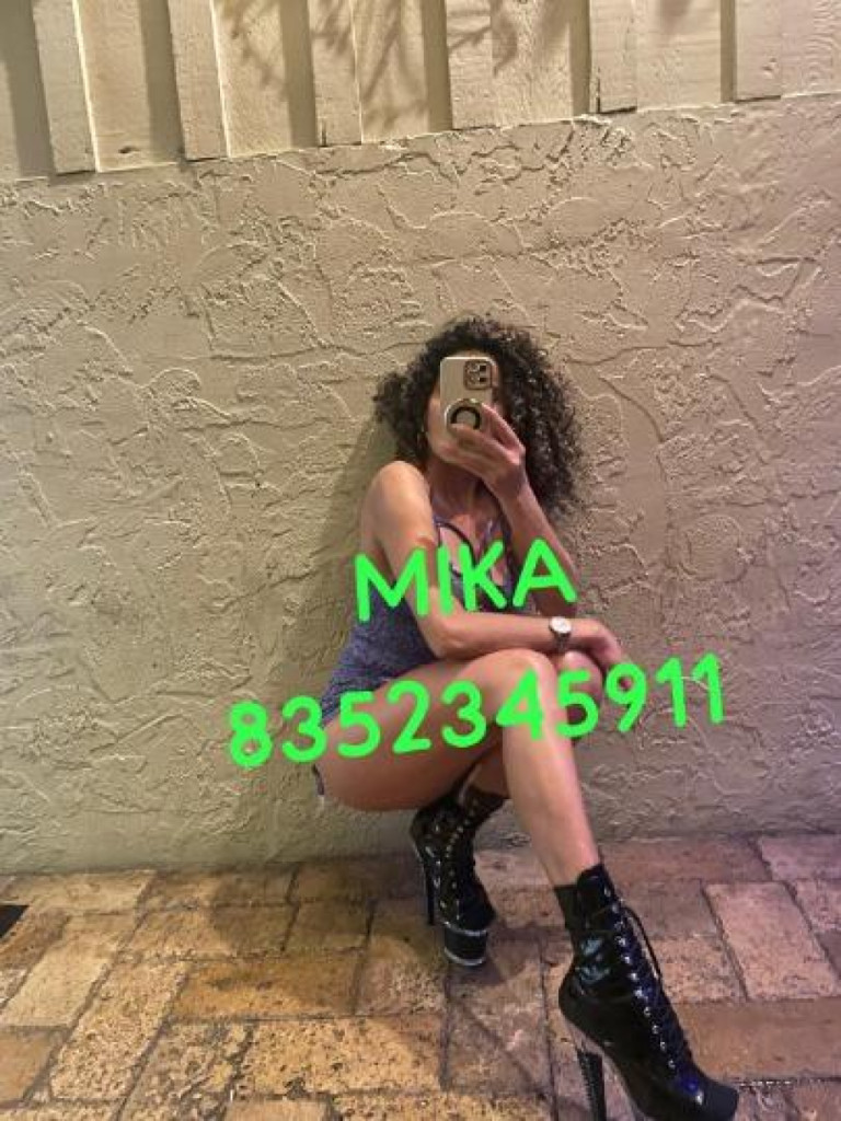AVAILABLE NoW NEW HERE!!! photo 1