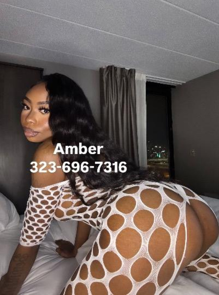 ✨AMBER✨ photo 1