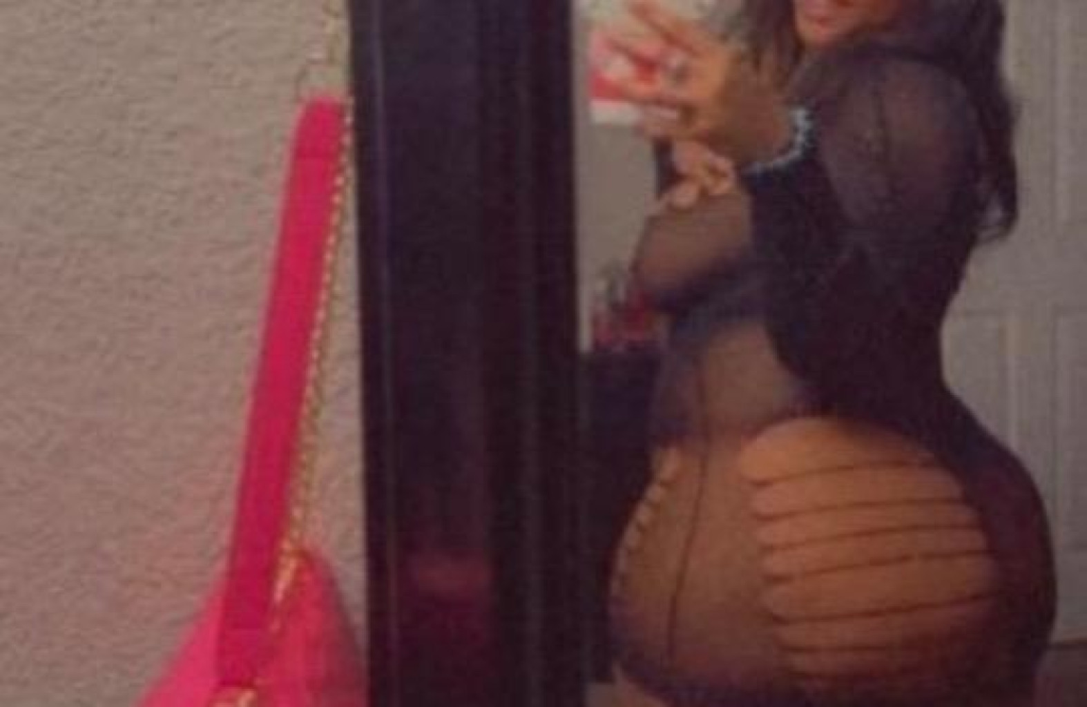 Chanelle photo 1