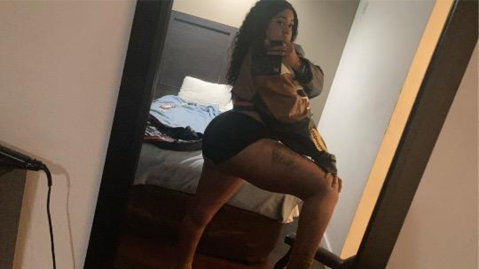 Amilli/RedboneStallion photo 1