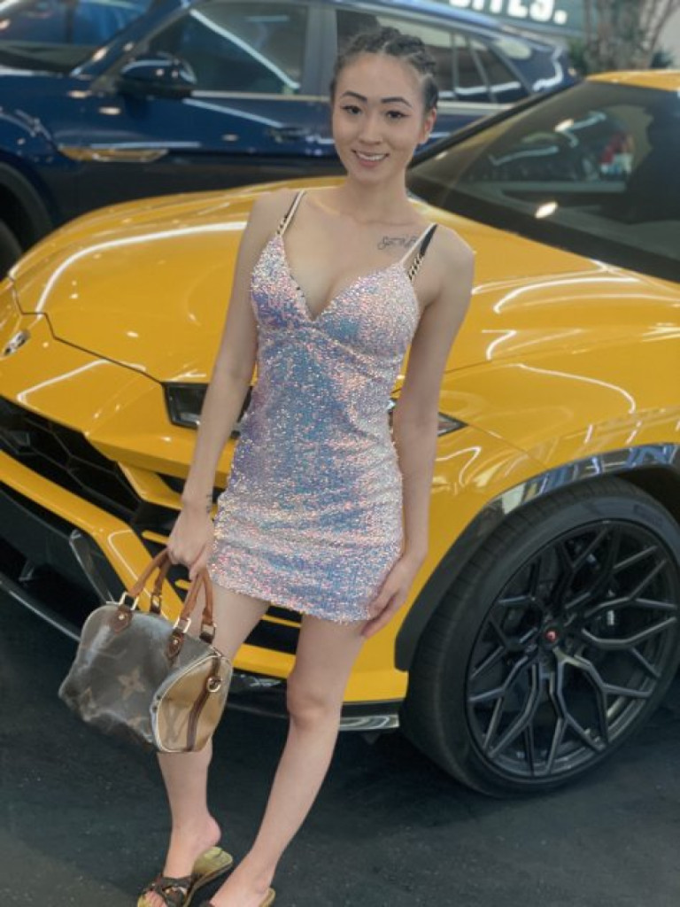 LizSue photo 1