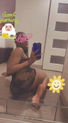 PhatMama🧸🥰 listing photo