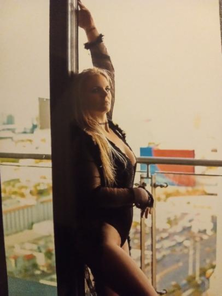 Aubrey photo 1