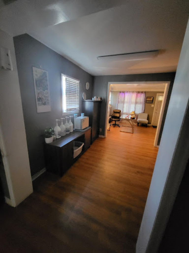 TNH Massage Spa photo 1
