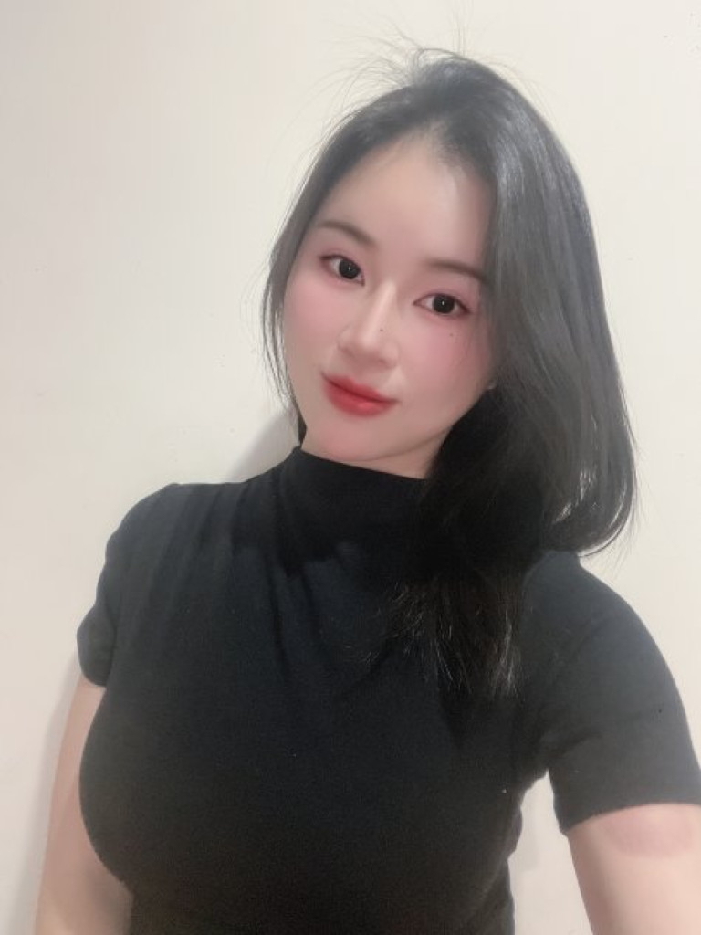 Momo😍Independent photo 1