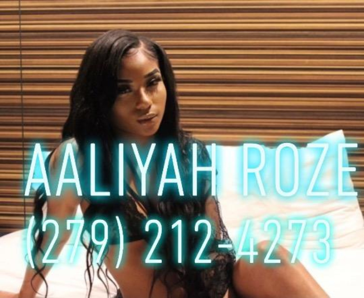 Aaliyah photo 1