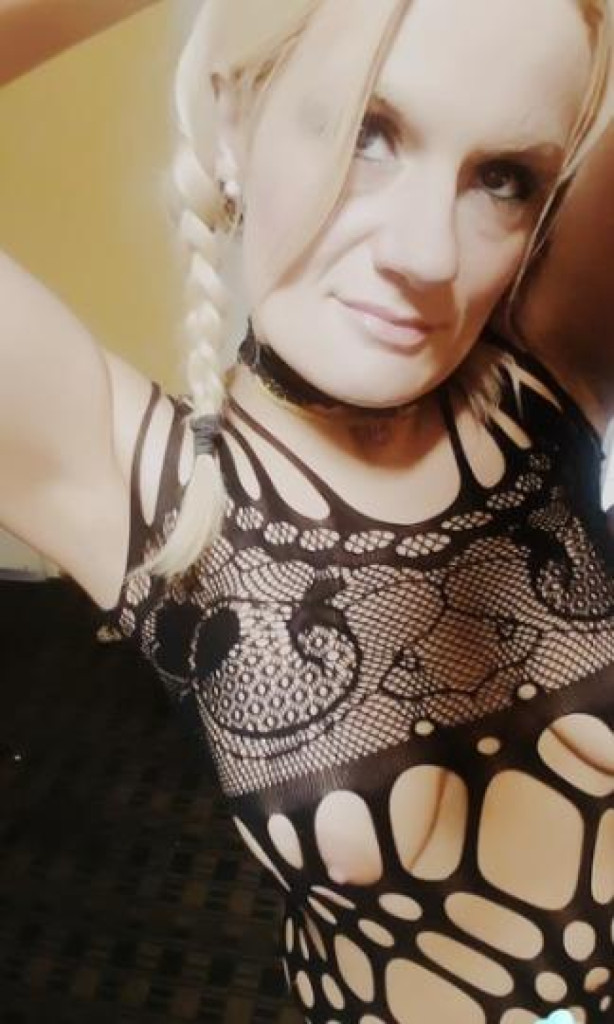 Jennika photo 1