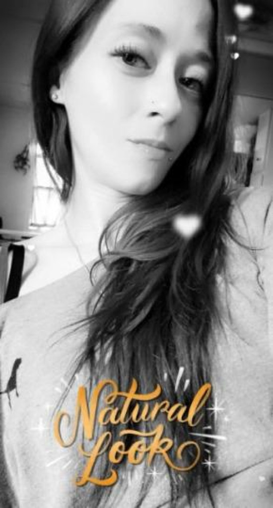 Ashley photo 1
