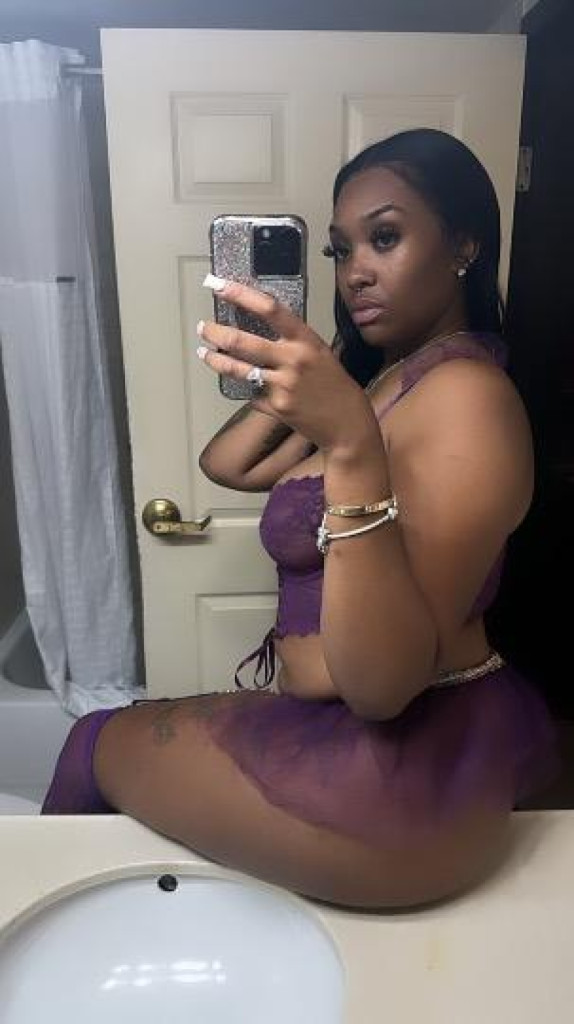 Amazon photo 1