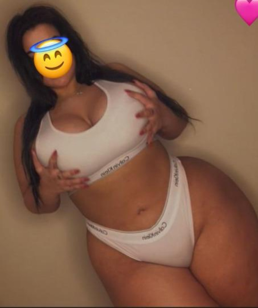 Gabriela photo 1