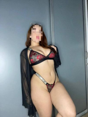 Hi guys, I'll be in the area for a few days. Call me. I'm really horny.🔥🔥🔥🔥🔥 listing photo
