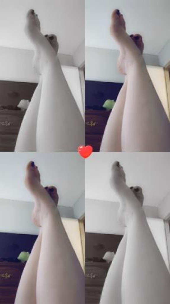 Hurry CONTENT DEALS 😘 Carplay and out 🥰 READY NOW😛 photo 1