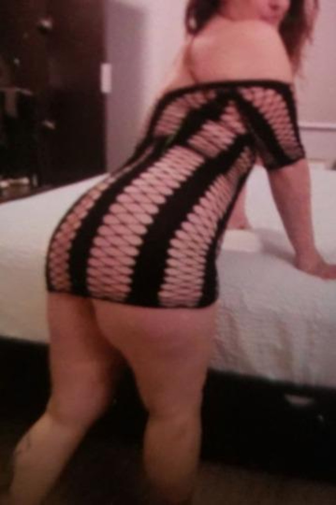 Cynthia photo 1