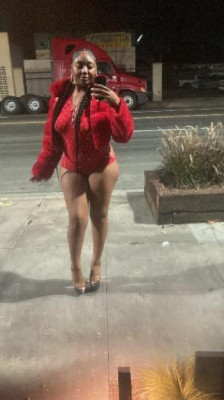 Sexy listing photo