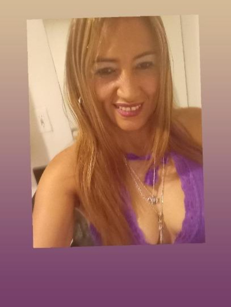 Gabriela photo 1