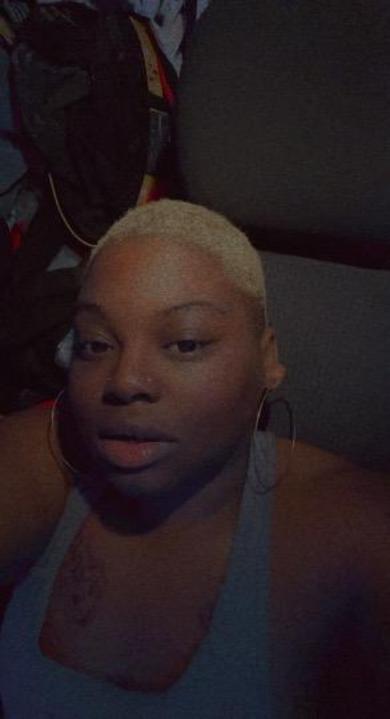 AHMILLION photo 1