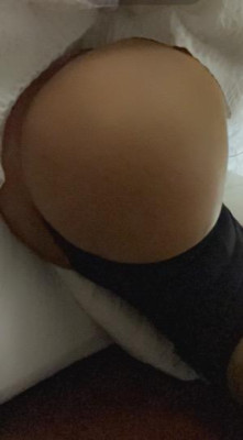 Dreamgirl listing photo
