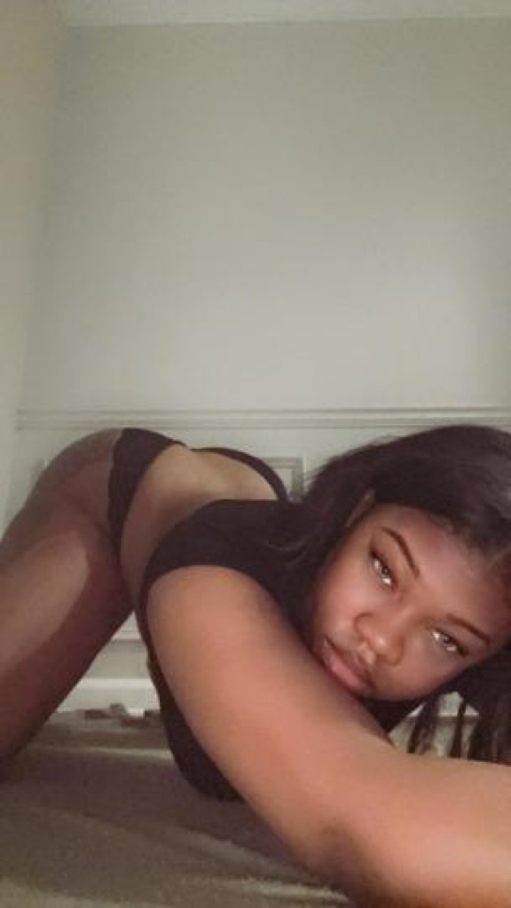 Brielle photo 1