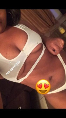 Sexy Lil ' Mama 🩷 Outcalls Sweet Brown Barbie doll listing photo