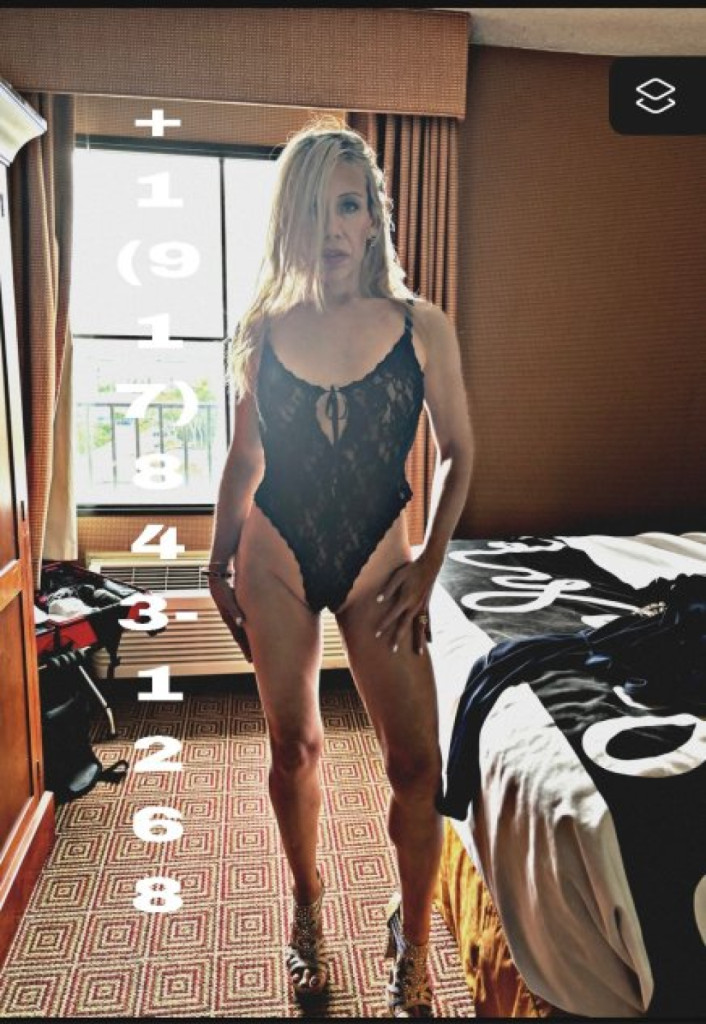 Lana photo 1