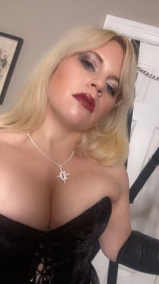Mistress listing photo