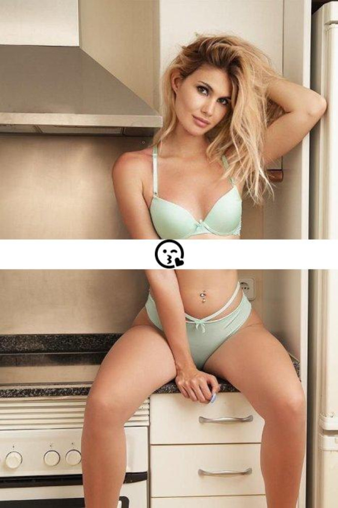 Ashley Delmont photo 1