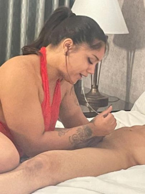 👅Eat my pussy Or Anal👅Fucck My Ass 💋Bring Your Dick To Me and Hit My Pussy💋Available 24/7 ✍ listing photo