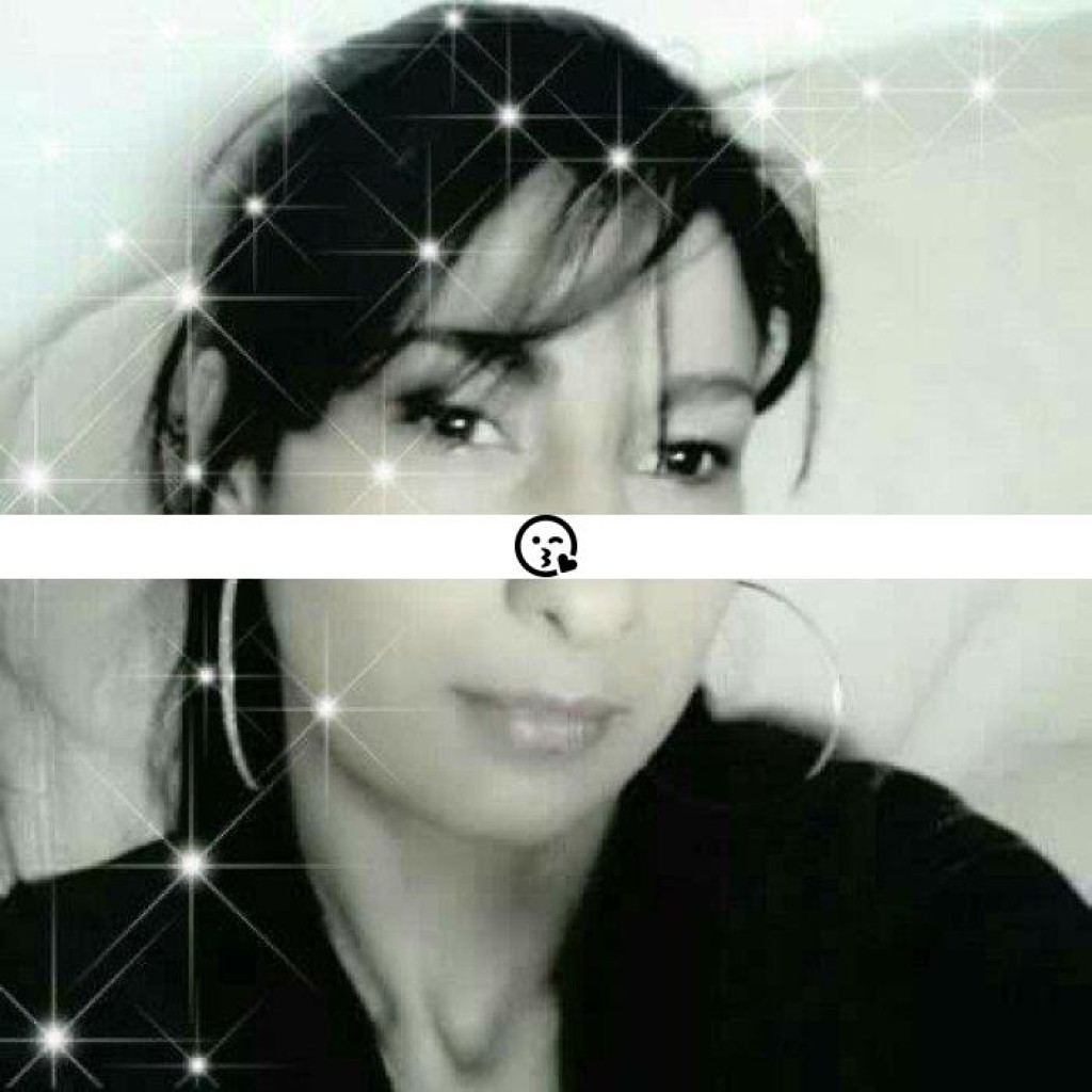 Alina photo 1