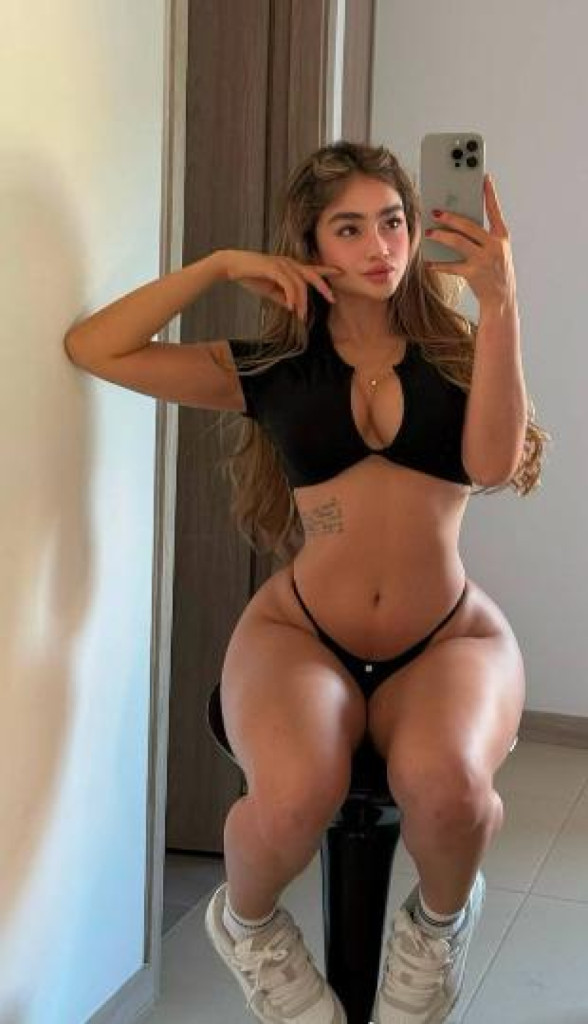 😋😋I’m available for both 😎😏 Incall and outcall 😍🤩 photo 1