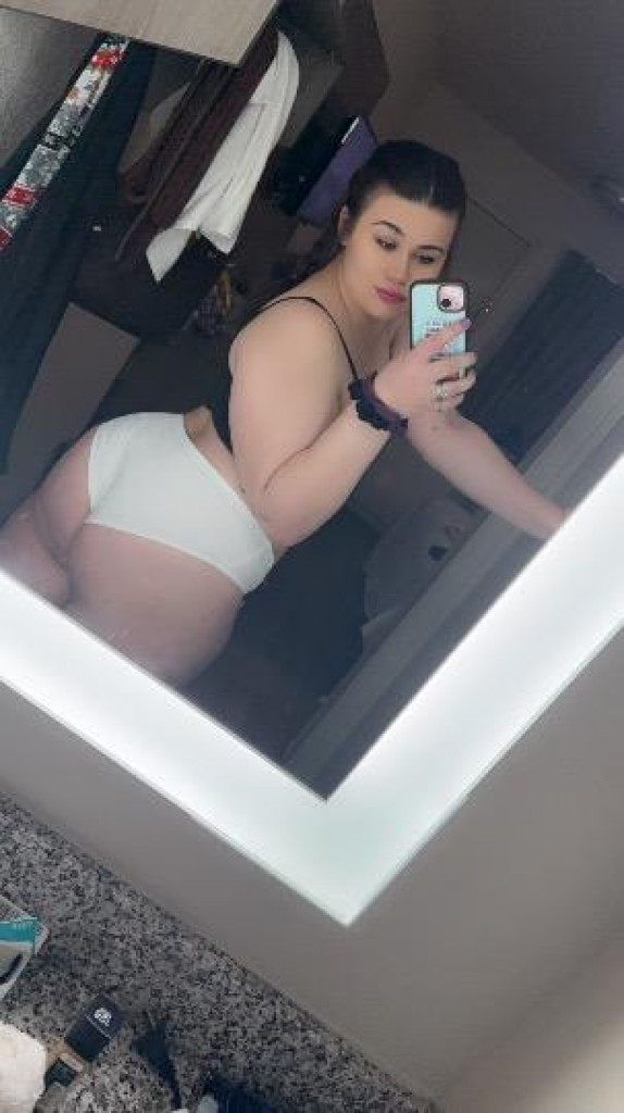 Bella photo 1