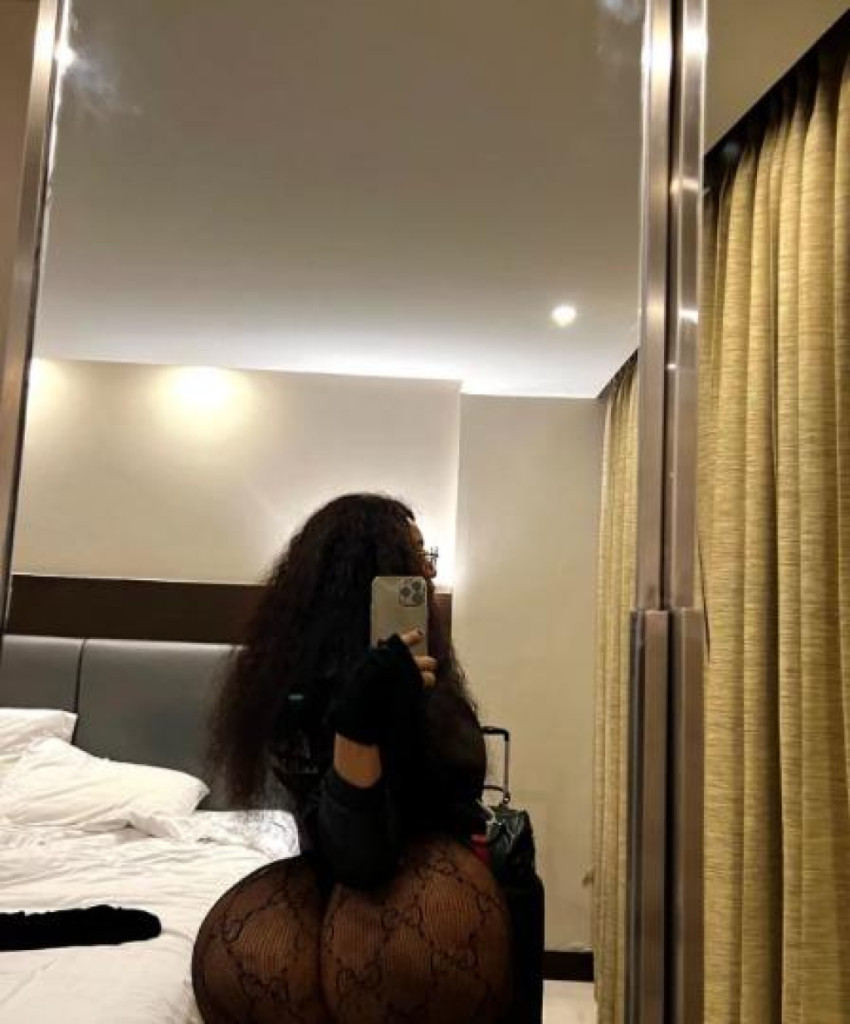 Monica photo 1