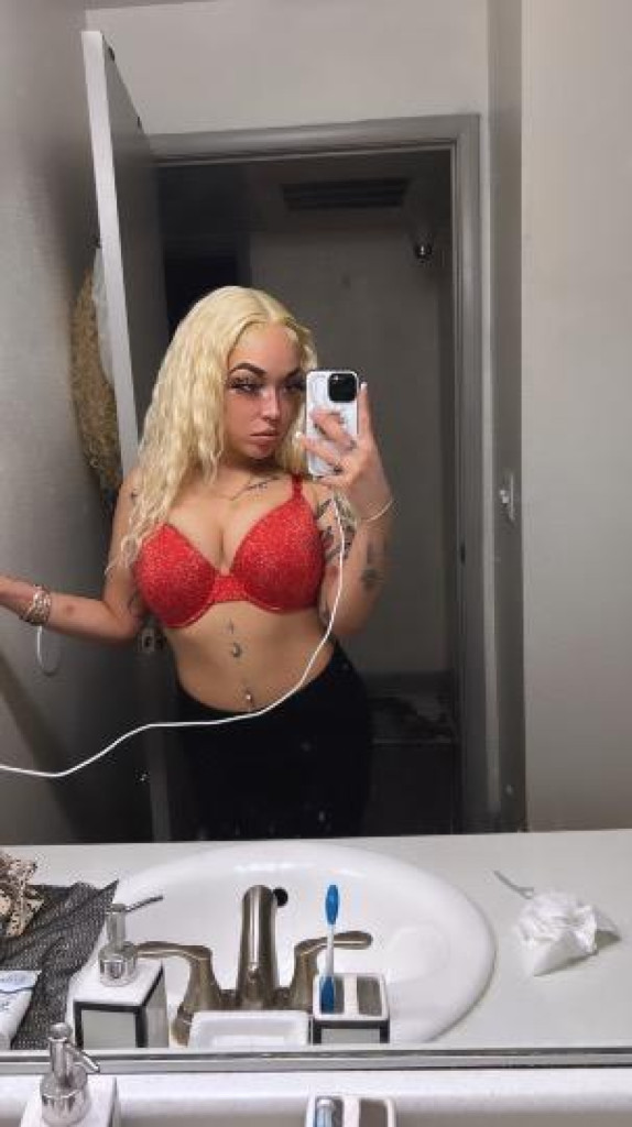 Sabrina The Fun Sized Barbie 💋 photo 1