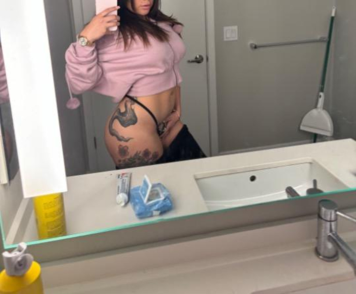 Honey photo 1