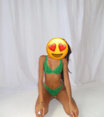 🍫 Thick Big Booty Freak 🍑 Cum See ME Baby👅 INCALLS ONLY🍫🍑 listing photo