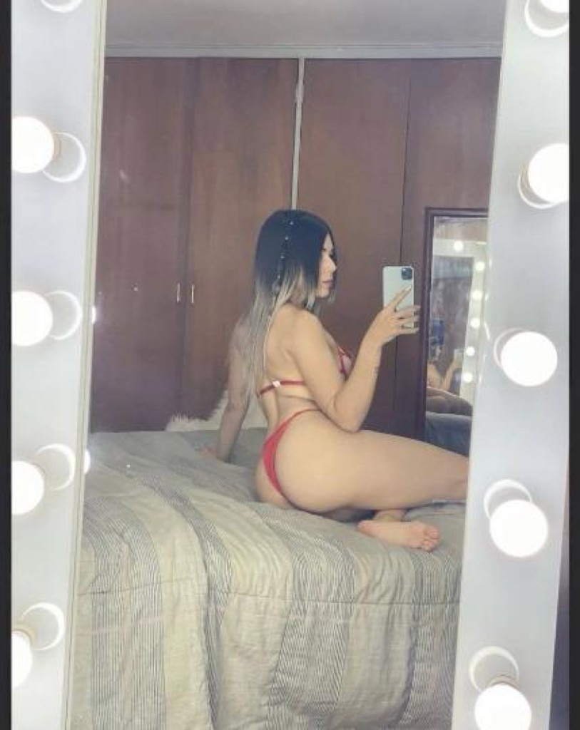 Lana photo 1