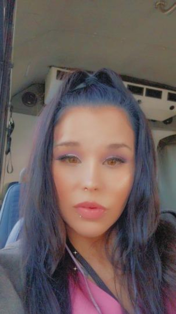 Kayli photo 1