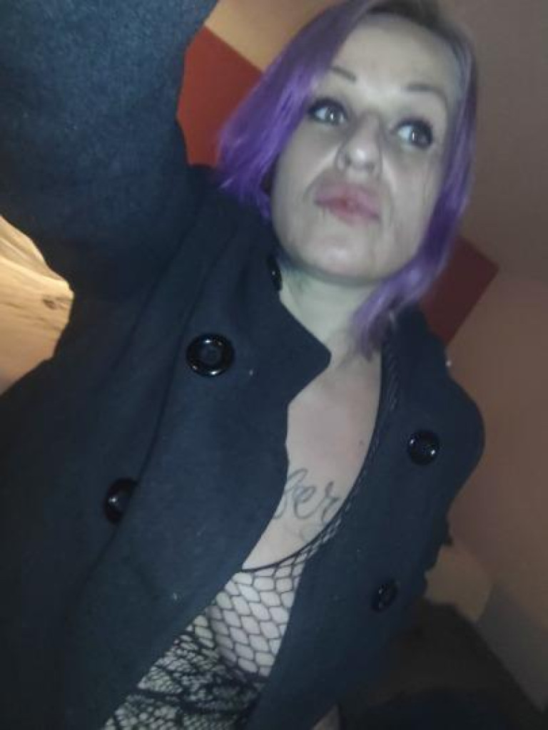 Lisa666 photo 1
