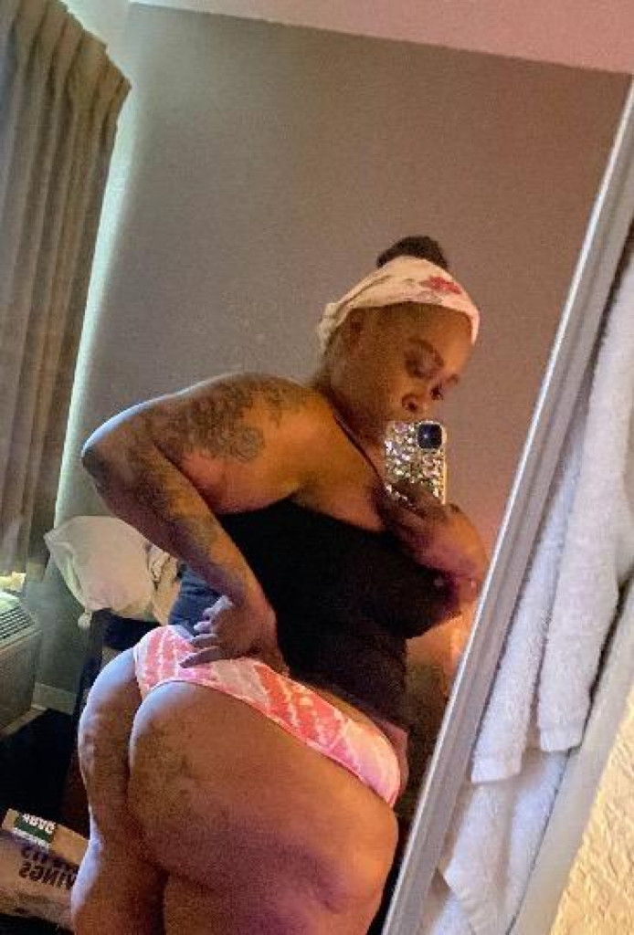 Juicyy🥴💕 photo 1