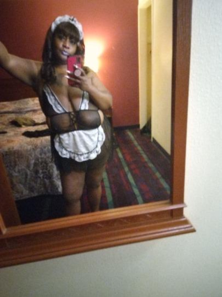 Kristina photo 1