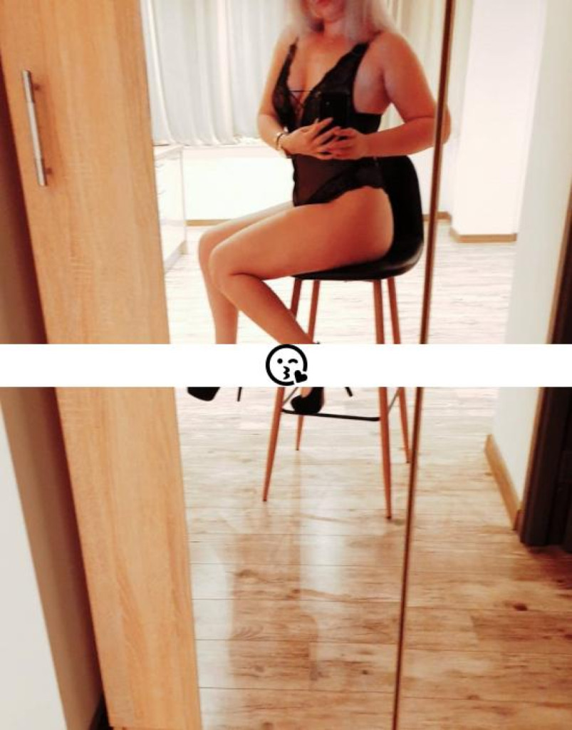 Delia photo 1