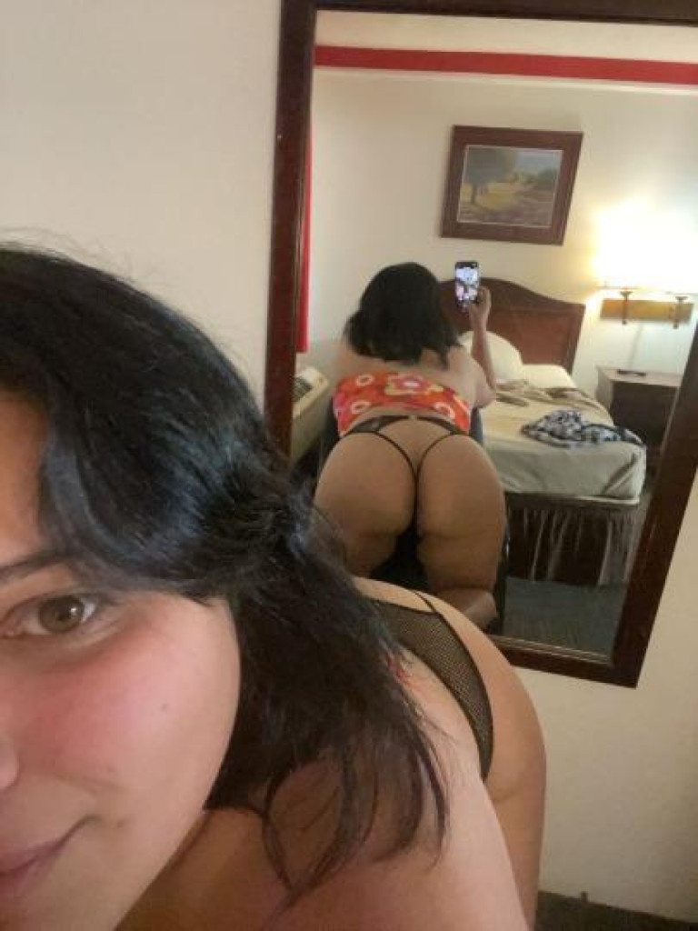 Valentina photo 1